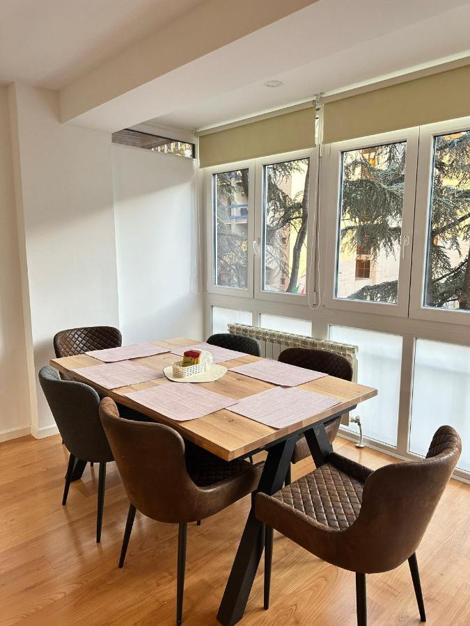 Apartamento De Lucerito Apartment Jaca Luaran gambar